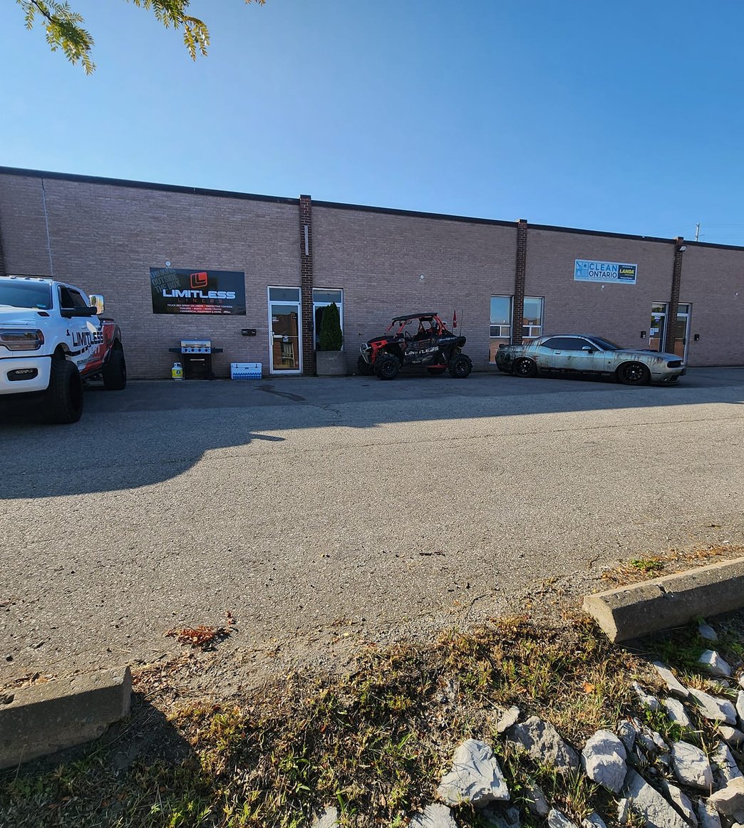 Limitless Liners owner Rob